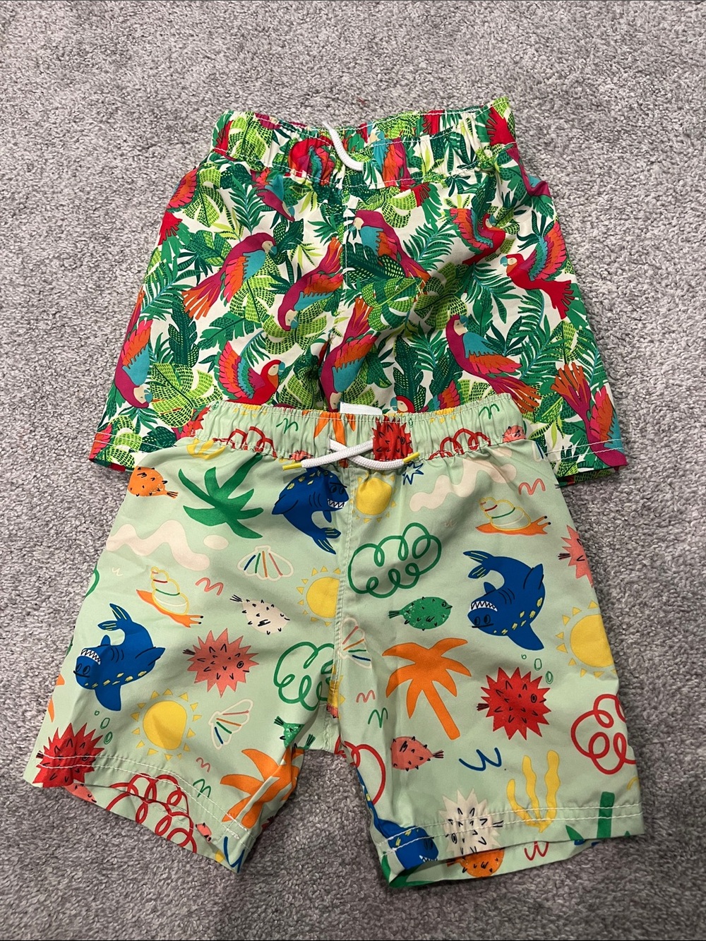 Boys Old Navy Set of 2 Print Swim Shorts